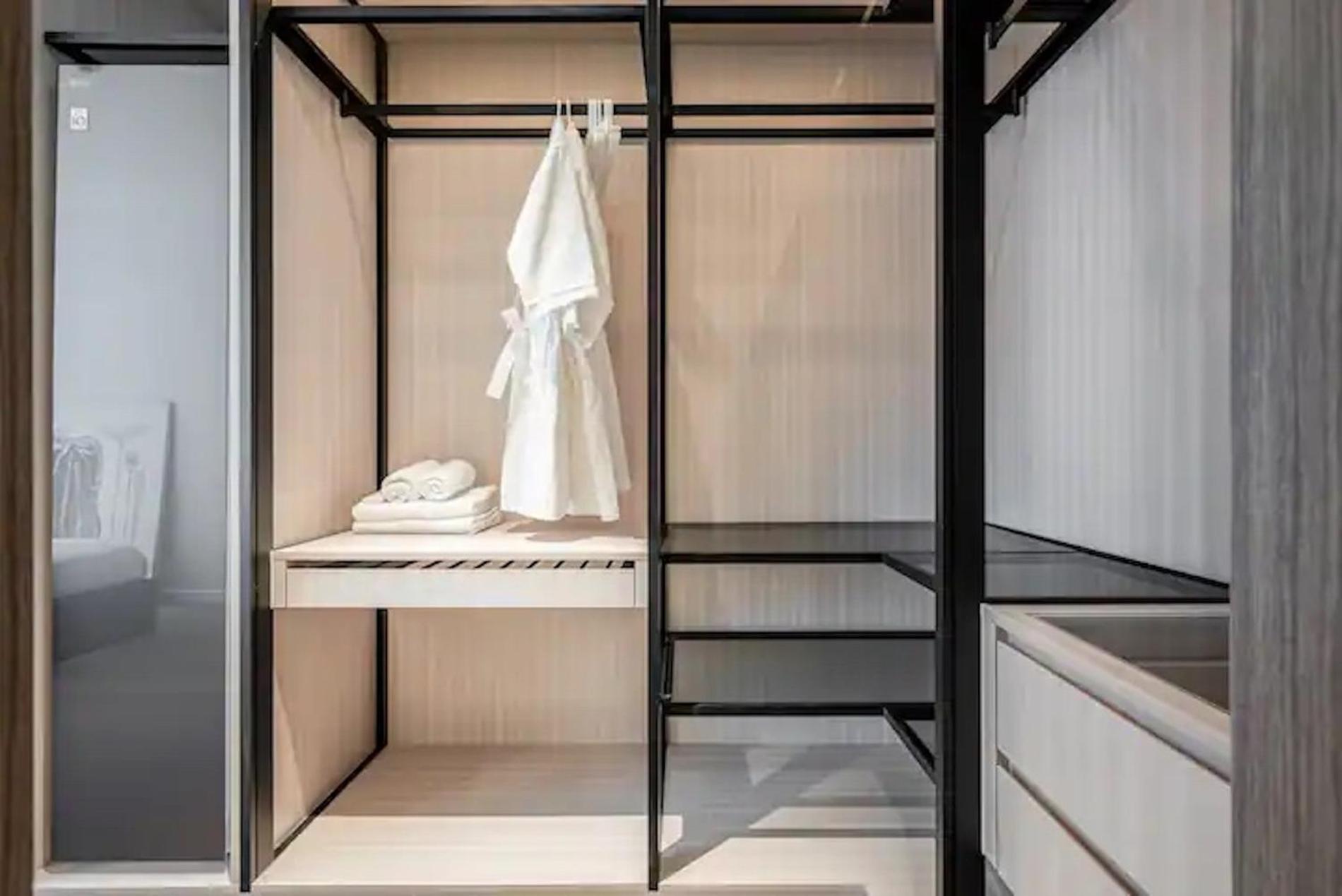 Zo Opera, Crest, Galleria -central Saigon -free Pool-gym-sauna Room-yoga Apartment *