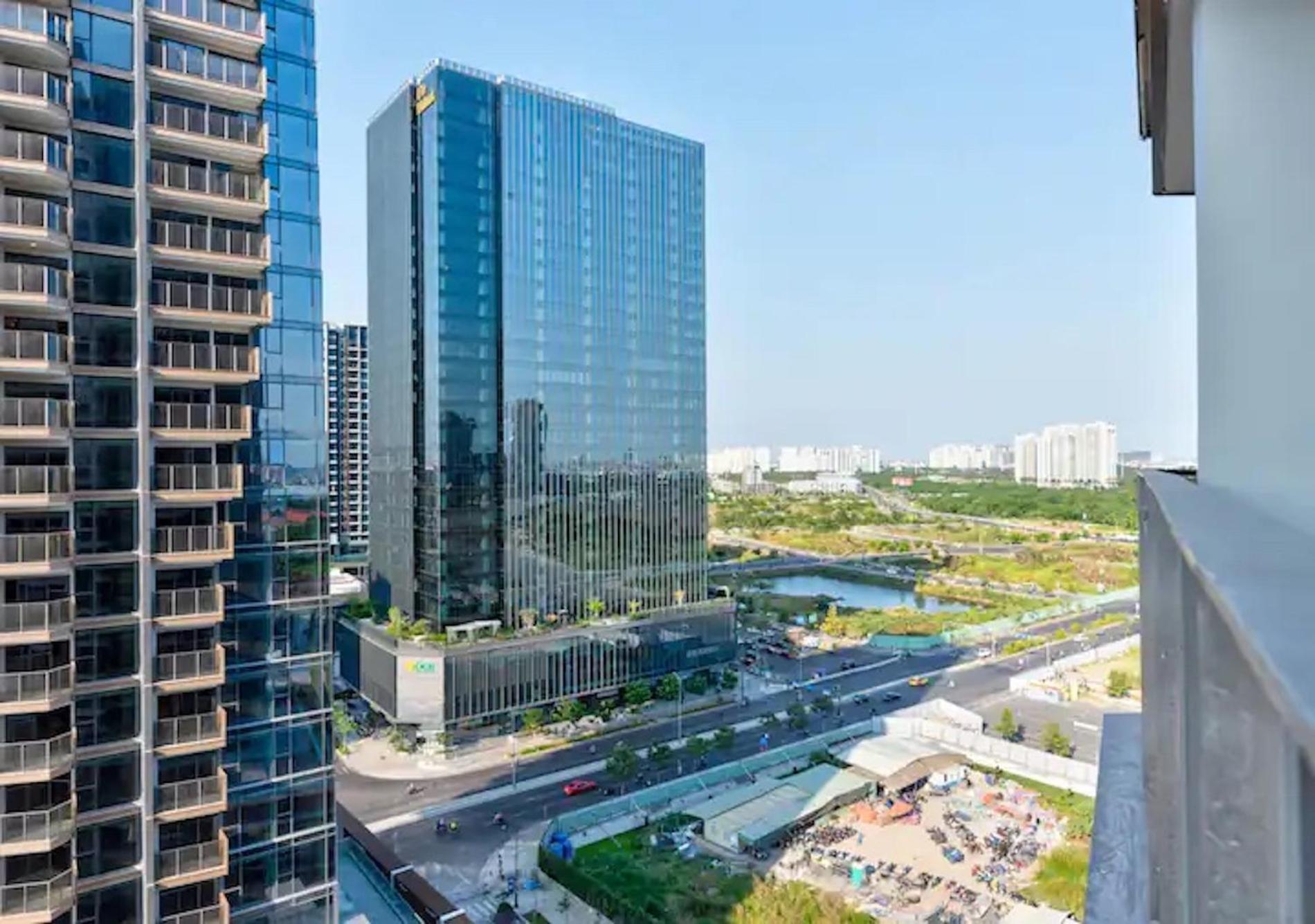 Apartment Zo Opera, Crest, Galleria -central Saigon -free Pool-gym-sauna Room-yoga *