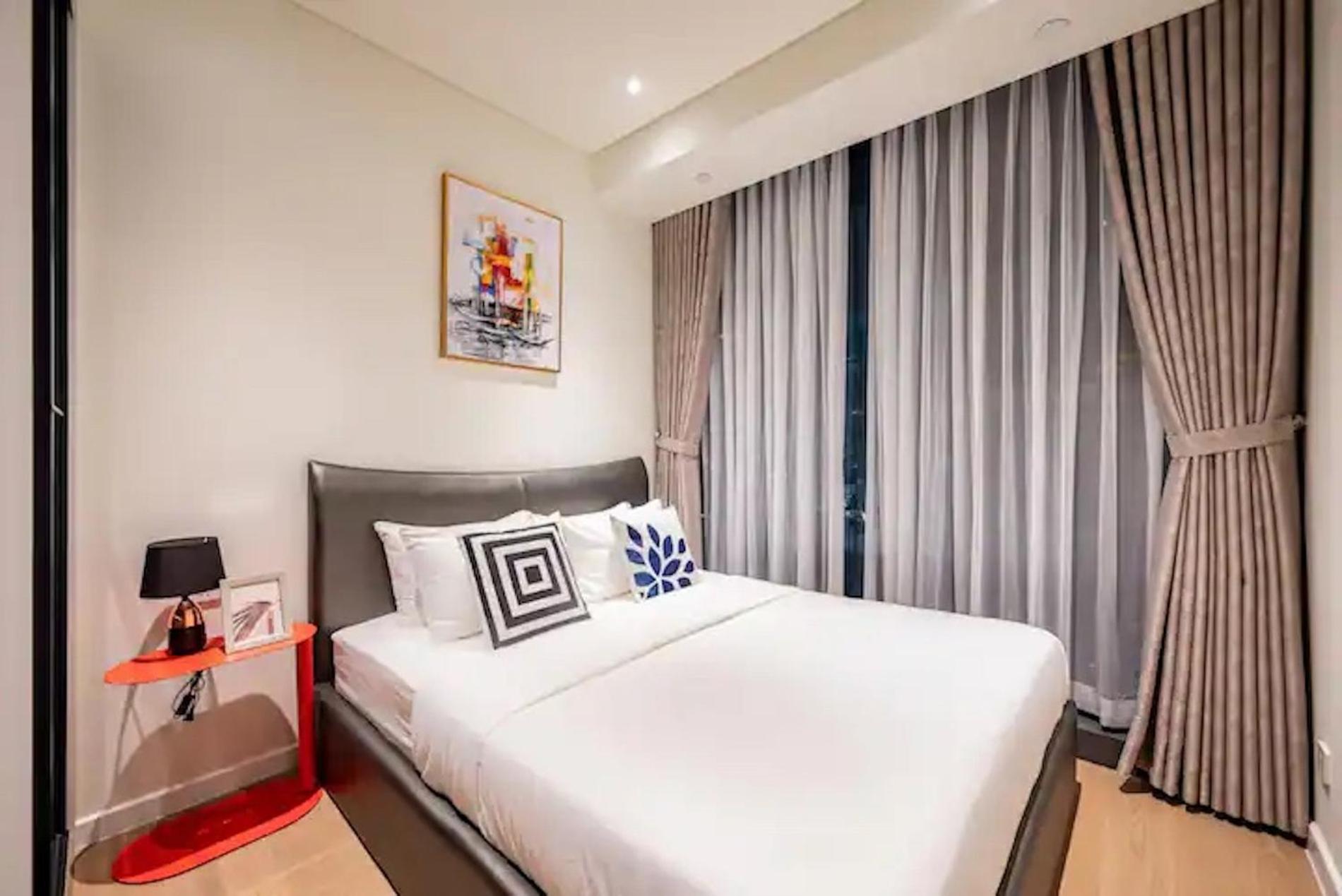 Zo Opera, Crest, Galleria -central Saigon -free Pool-gym-sauna Room-yoga * Ho Chi Minh City