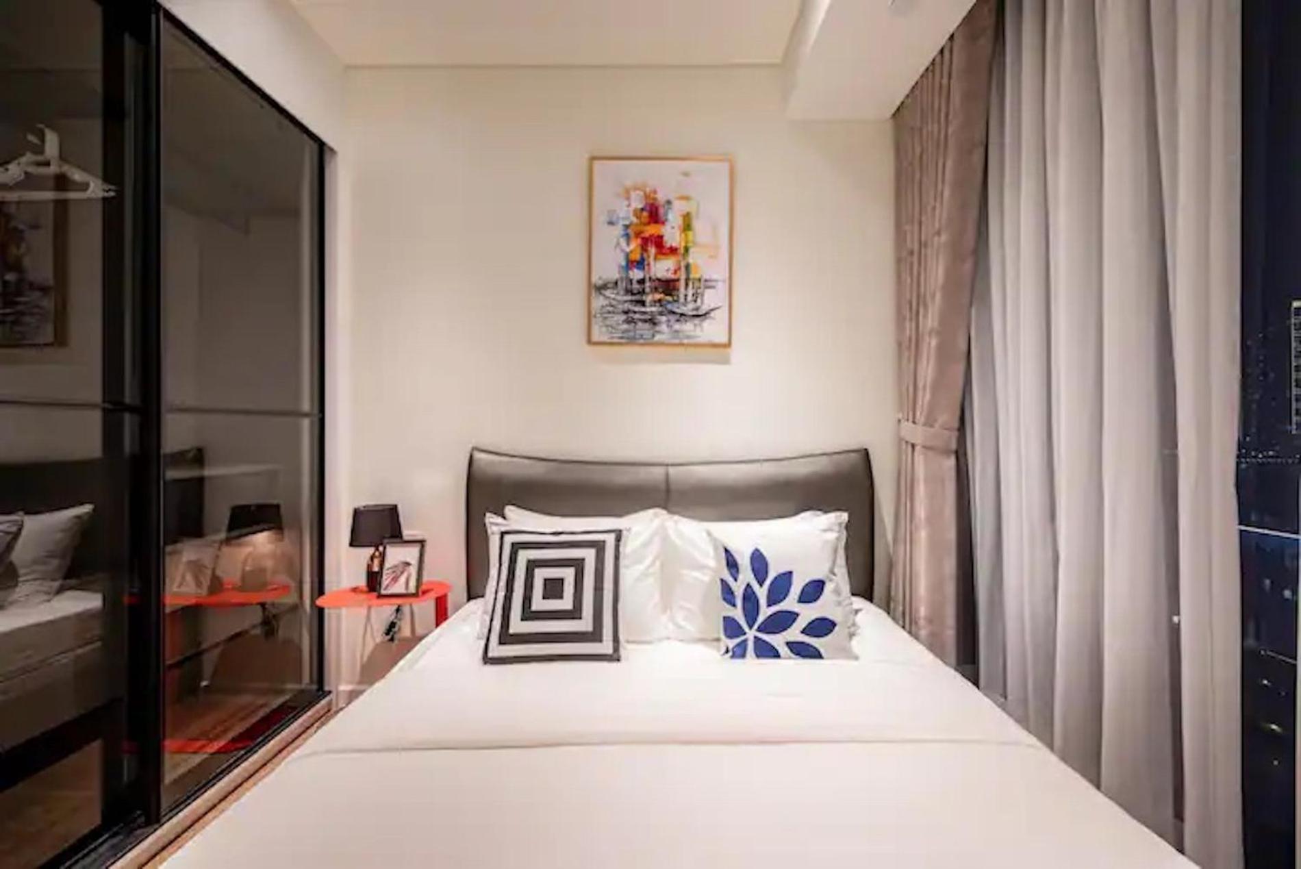 Zo Opera, Crest, Galleria -central Saigon -free Pool-gym-sauna Room-yoga Ho Chi Minh City