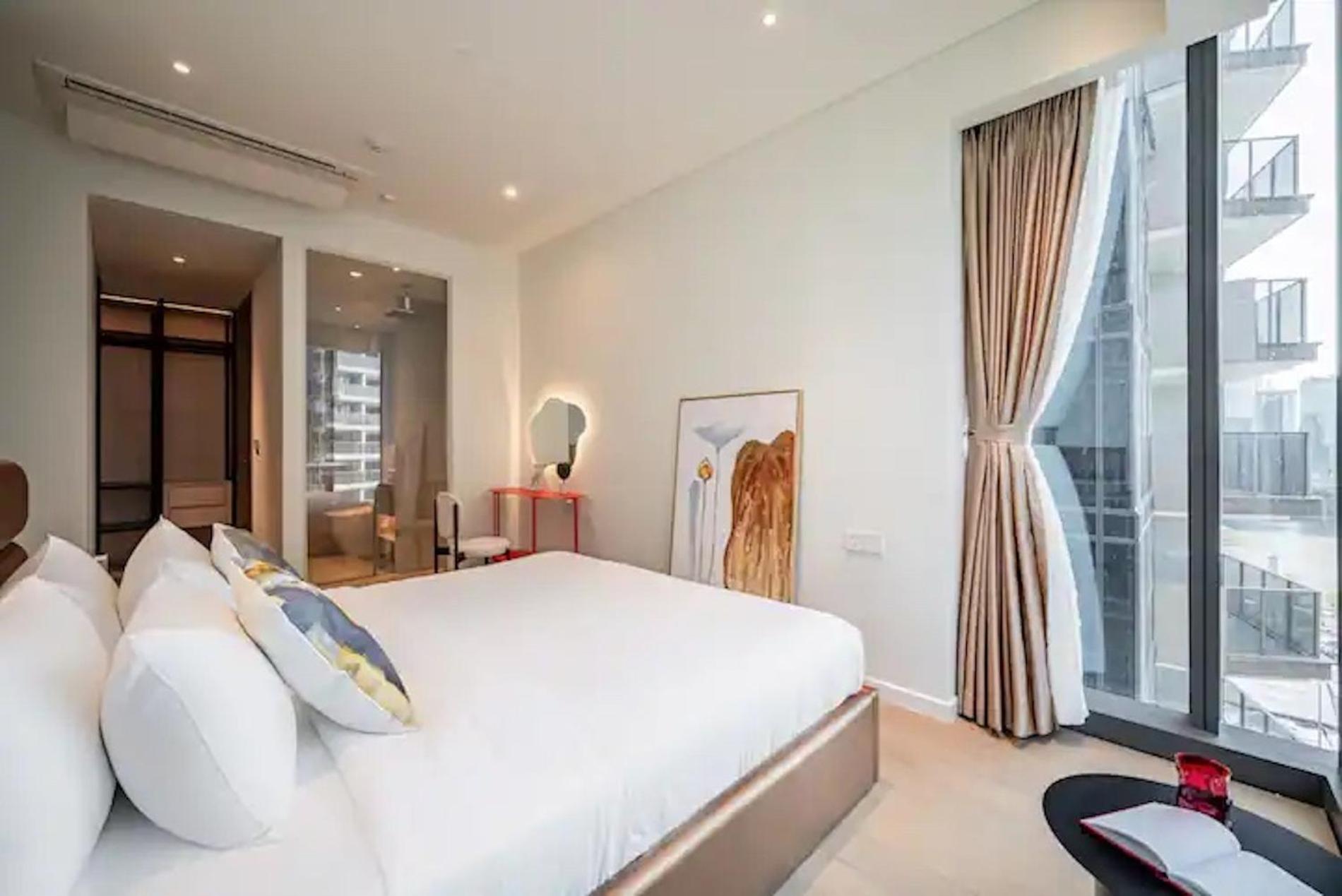 Zo Opera, Crest, Galleria -central Saigon -free Pool-gym-sauna Room-yoga Apartment *