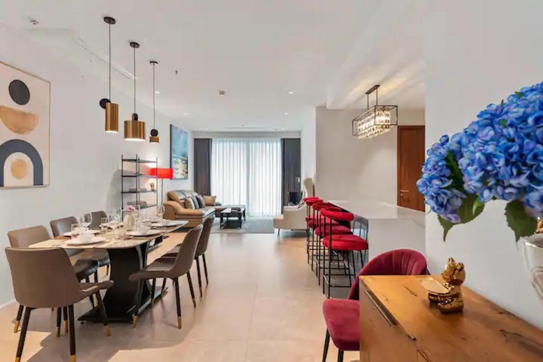 Zo Opera, Crest, Galleria -central Saigon -free Pool-gym-sauna Room-yoga Apartment *