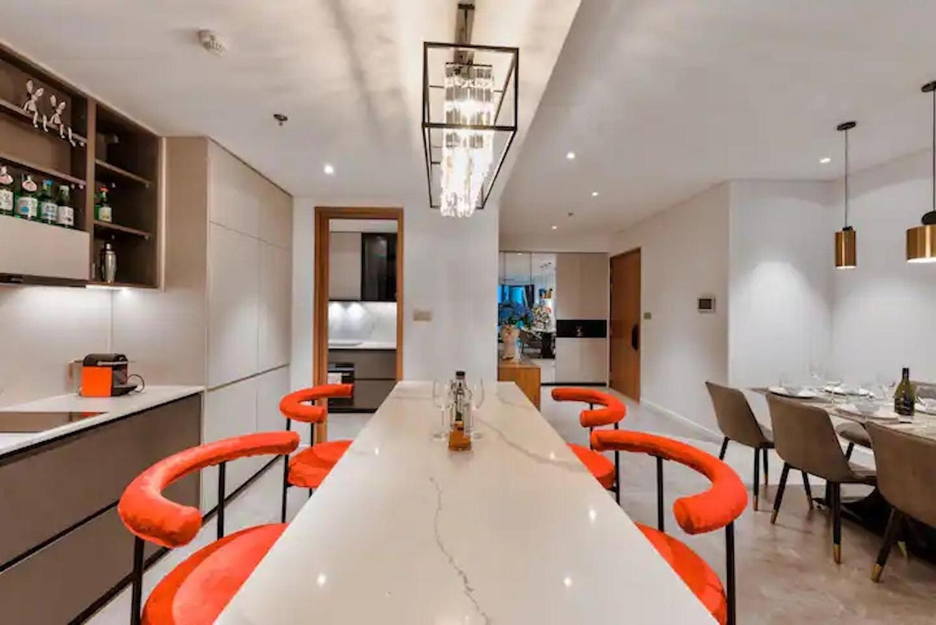 Zo Opera, Crest, Galleria -central Saigon -free Pool-gym-sauna Room-yoga *