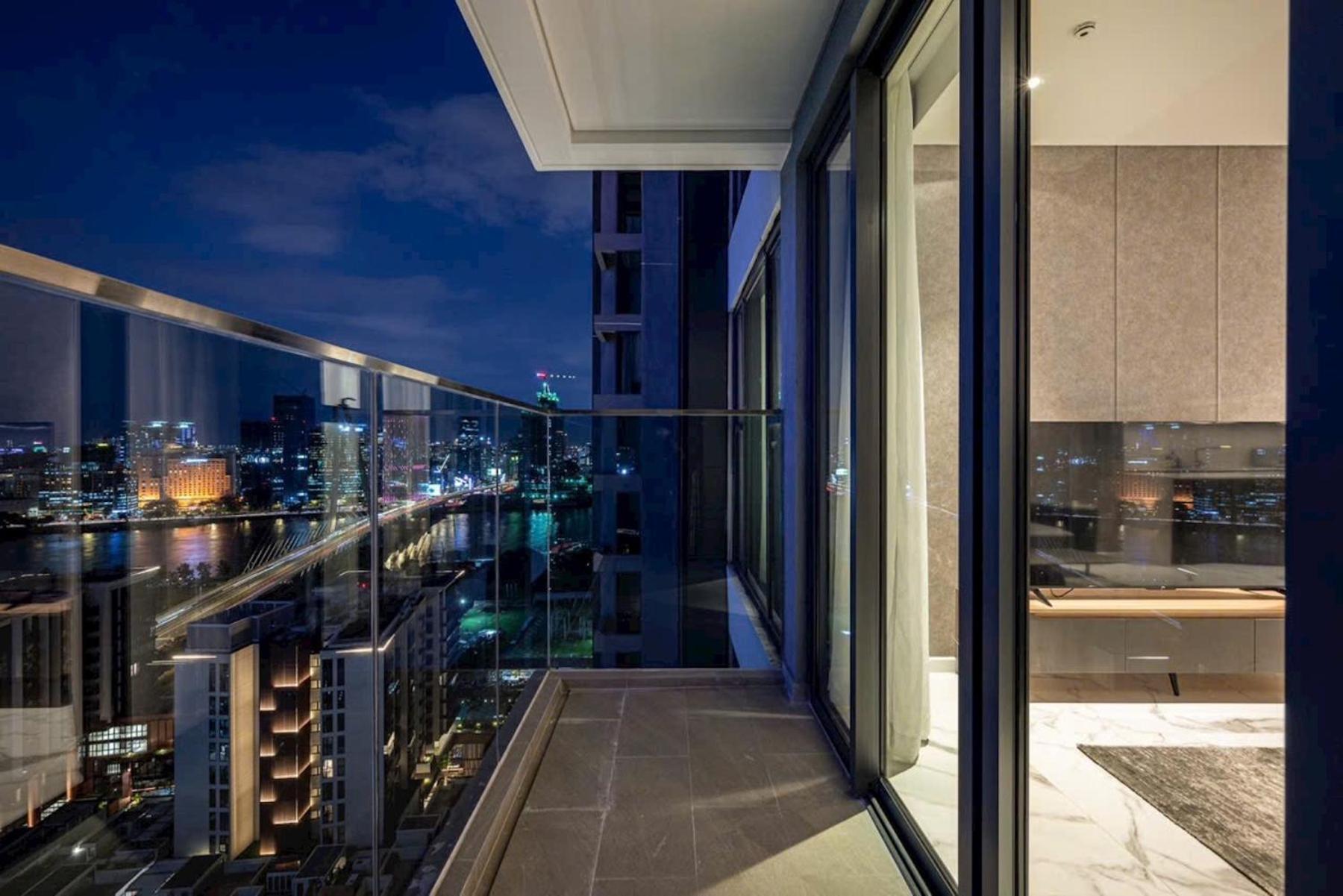 Zo Opera, Crest, Galleria -central Saigon -free Pool-gym-sauna Room-yoga Apartment *
