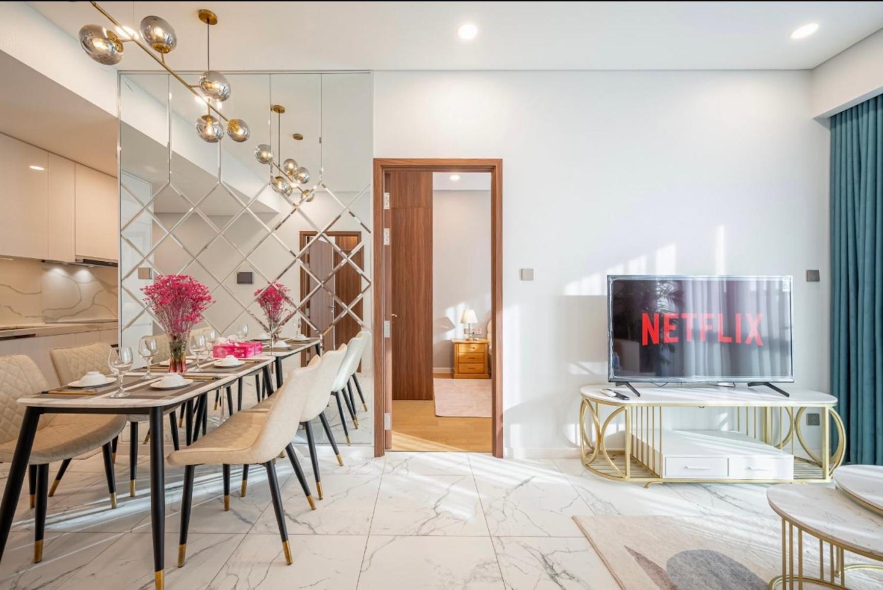 Zo Opera, Crest, Galleria -central Saigon -free Pool-gym-sauna Room-yoga Apartment
