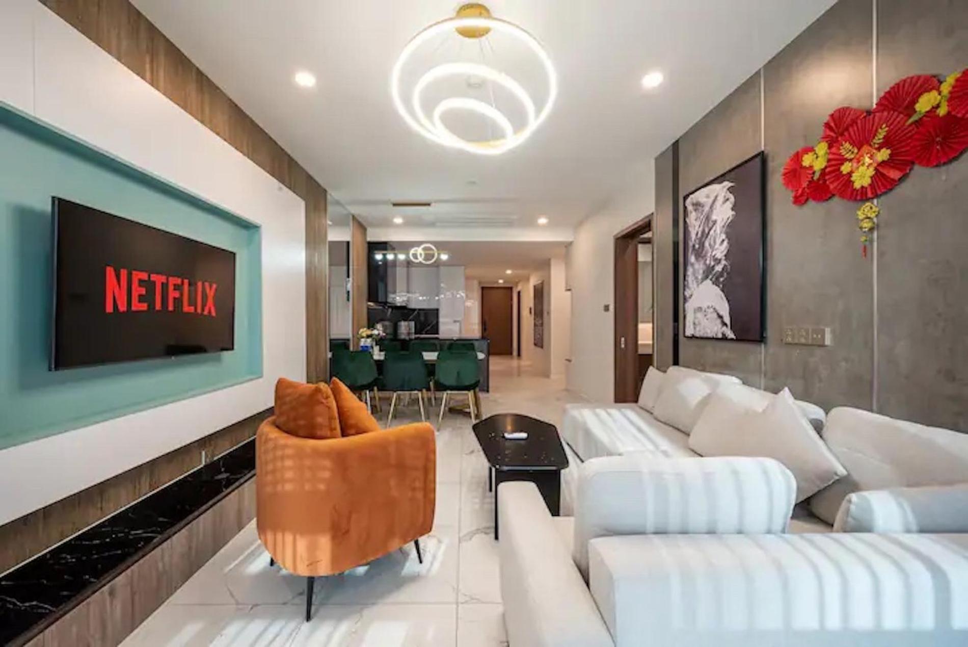 Apartment Zo Opera, Crest, Galleria -central Saigon -free Pool-gym-sauna Room-yoga Ho Chi Minh City