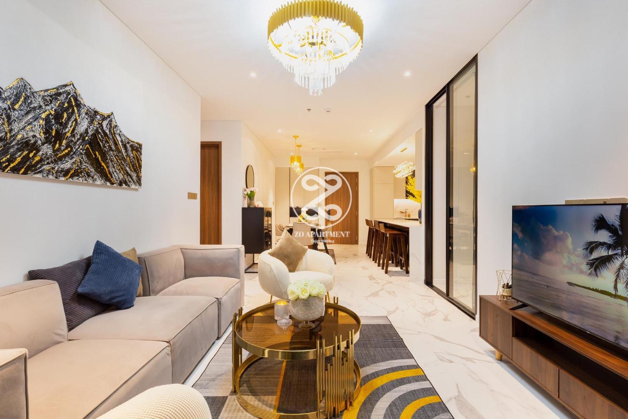Apartment Zo Opera, Crest, Galleria -central Saigon -free Pool-gym-sauna Room-yoga *