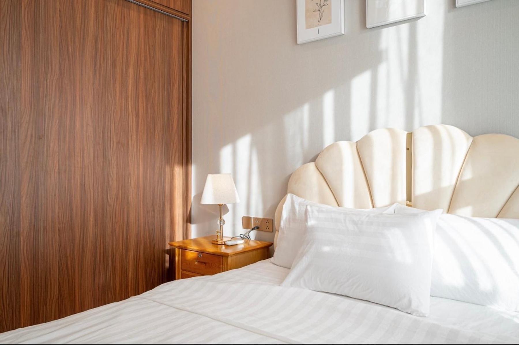 Apartment Zo Opera, Crest, Galleria -central Saigon -free Pool-gym-sauna Room-yoga
