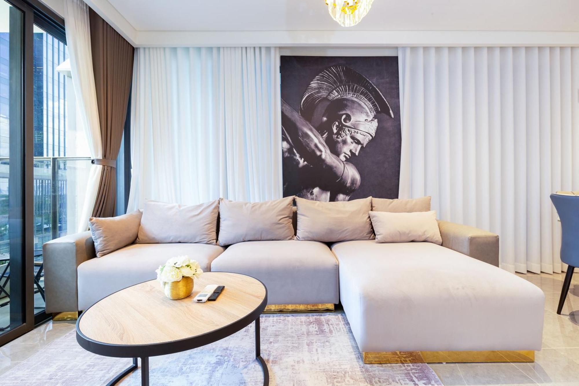 Zo Opera, Crest, Galleria -central Saigon -free Pool-gym-sauna Room-yoga * Ho Chi Minh City